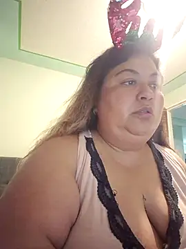 curvy diva  online show from 12/22/25, 11:02