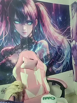 curvy diva  online show from 04/04/26, 09:40