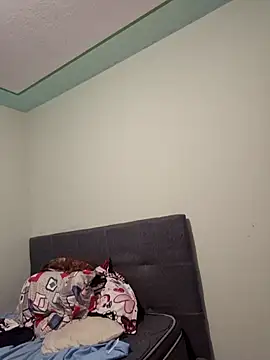 curvy diva  online show from 04/08/26, 09:31