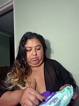 curvy diva  online show from 04/08/26, 10:21