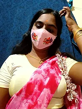 mini-queen online show from 01/11/26, 02:11