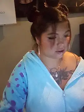 snow belle online show from 10/21/25, 08:59