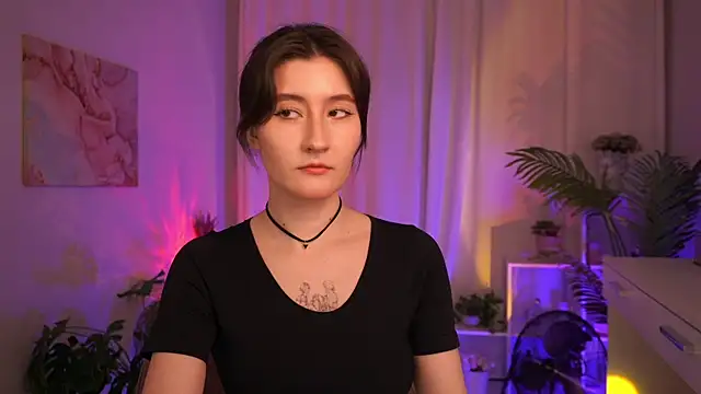 MayShawty online show from 06/18/26, 01:15