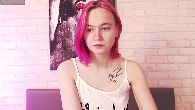 Ericha Stone online show from 09/20/25, 01:39