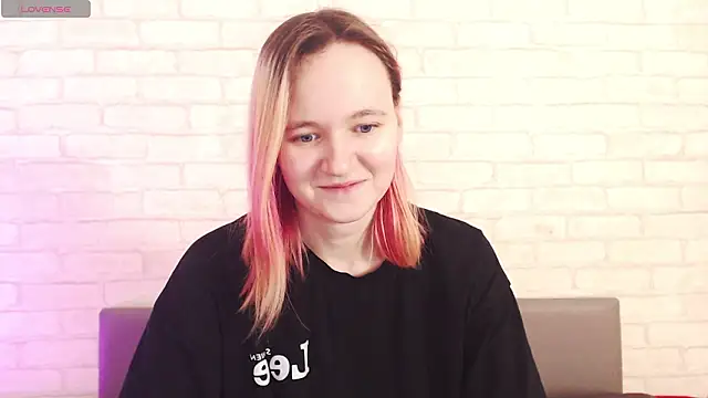 Ericha Stone online show from 02/20/26, 06:26