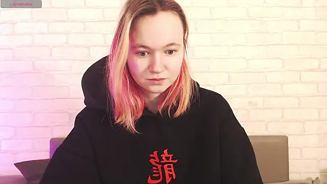 Ericha Stone online show from 03/12/26, 01:56