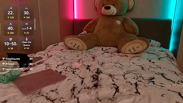 Snapshot of Missss_Eva chatting on 11/23/25, 05:40 Missss Eva online show from 11/23/25, 05:40