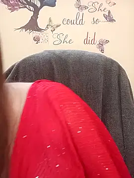 midnightmuse-03 online show from 10/18/25, 09:37