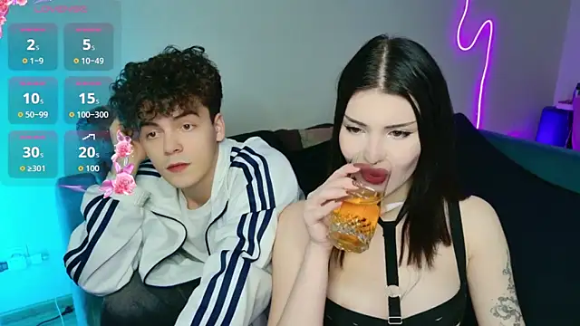 Alice18James online show from 11/15/25, 04:58