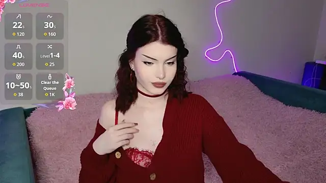 Alice18James online show from 12/21/25, 11:06