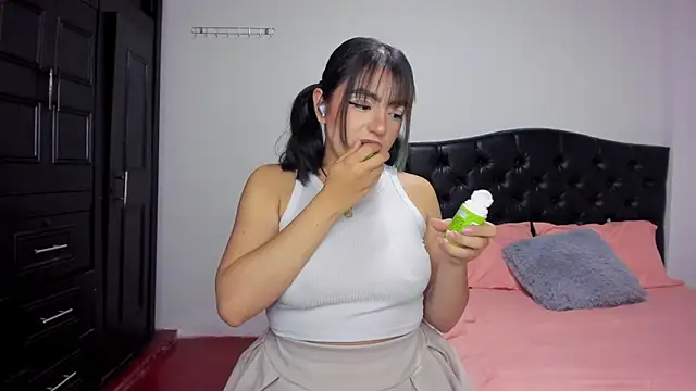 sammy bunny1 online show from 10/12/25, 03:38