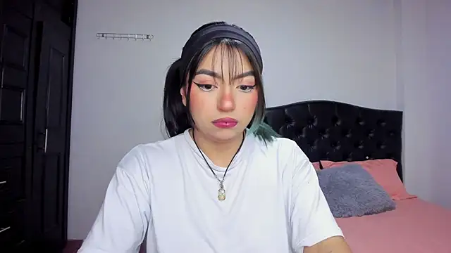 sammy bunny1 online show from 10/14/25, 05:41