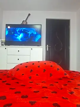 Fluturas2 online show from 09/20/25, 10:33