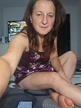 Fluturas2 online show from 09/25/25, 06:33