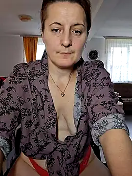 Fluturas2 online show from 11/27/25, 08:05