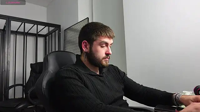 Mike Platano online show from 10/07/25, 07:11