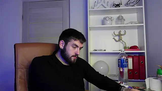 Mike Platano online show from 10/09/25, 07:45