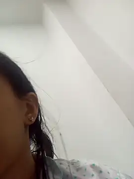 Snapshot of Alisson_Morgann chatting on 12/05/25, 01:14 Alisson Morgann online show from 12/05/25, 01:14