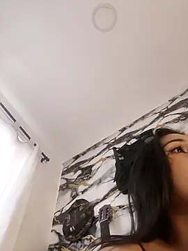 Snapshot of Alisson_Morgann chatting on 02/05/26, 08:57 Alisson Morgann online show from 02/05/26, 08:57