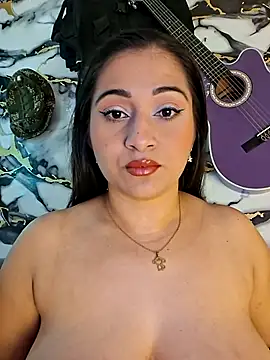 Snapshot of Alisson_Morgann chatting on 05/03/26, 01:50 Alisson Morgann online show from 05/03/26, 01:50