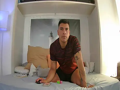 Snapshot of Romario28 chatting on 09/23/25, 09:07 Romario28 online show from 09/23/25, 09:07