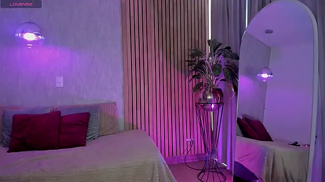 emma       online show from 02/26/26, 08:52