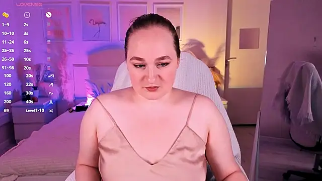 Kitty Rest  online show from 11/18/25, 04:11