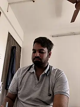 vinay smalldick online show from 11/14/25, 04:00