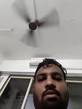 Snapshot of vinay_smalldick chatting on 04/20/26, 01:47 vinay smalldick online show from 04/20/26, 01:47