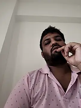 Snapshot of vinay_smalldick chatting on 04/23/26, 12:29 vinay smalldick online show from 04/23/26, 12:29