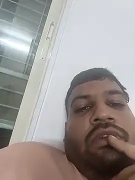 Snapshot of vinay_smalldick chatting on 05/08/26, 04:45 vinay smalldick online show from 05/08/26, 04:45