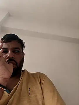 Snapshot of vinay_smalldick chatting on 05/21/26, 02:51 vinay smalldick online show from 05/21/26, 02:51