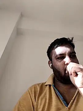 Snapshot of vinay_smalldick chatting on 05/26/26, 02:29 vinay smalldick online show from 05/26/26, 02:29