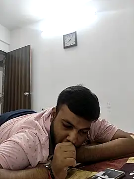 Snapshot of vinay_smalldick chatting on 05/28/26, 02:36 vinay smalldick online show from 05/28/26, 02:36