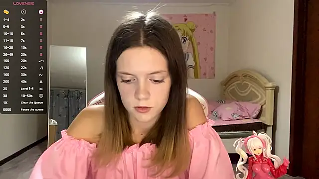 VibeQueenLucy online show from 10/05/25, 03:21