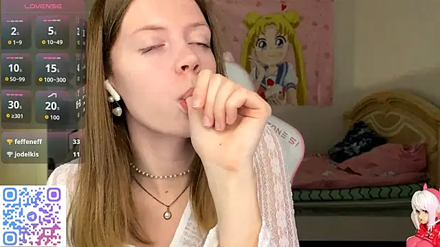 VibeQueenLucy online show from 11/03/25, 12:28