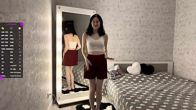 FakeLamb online show from 10/18/25, 09:04