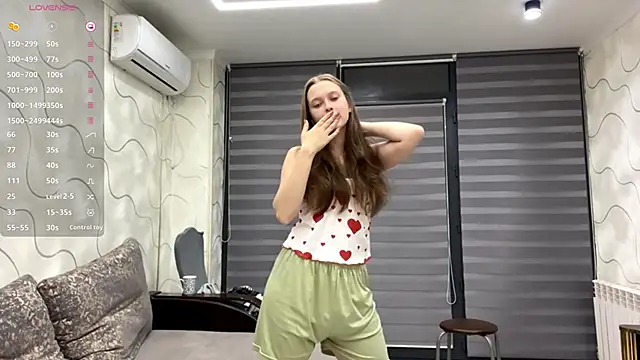 CharlynDini online show from 10/10/25, 03:11