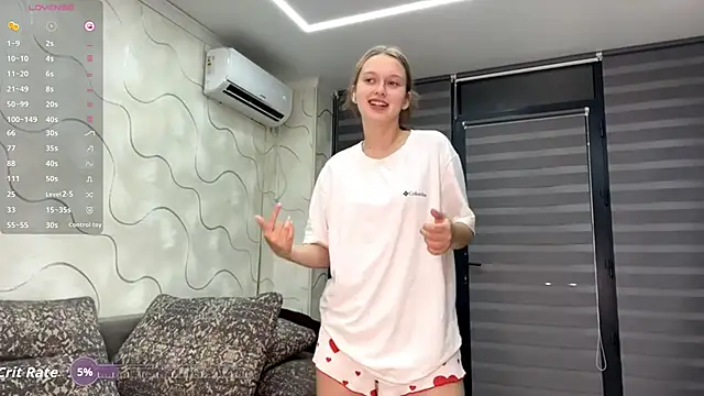 CharlynDini online show from 10/21/25, 04:19