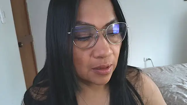 LissafeetHott online show from 11/26/25, 06:31