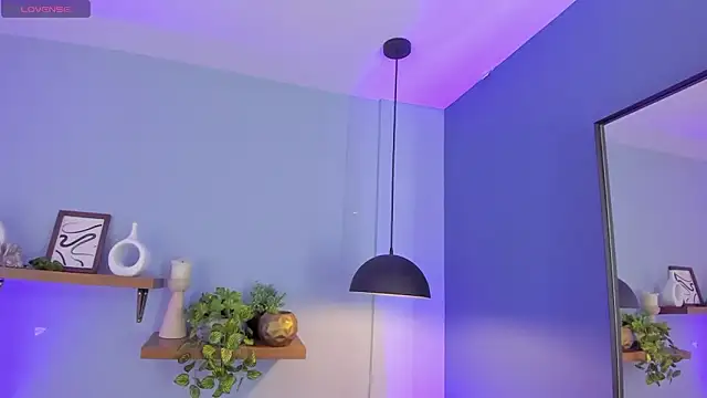 Cristalfoxy  online show from 03/12/26, 08:15