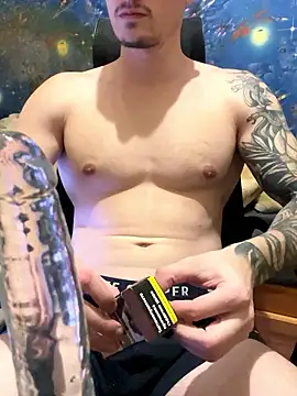 fronkie9384 online show from 01/13/26, 08:14