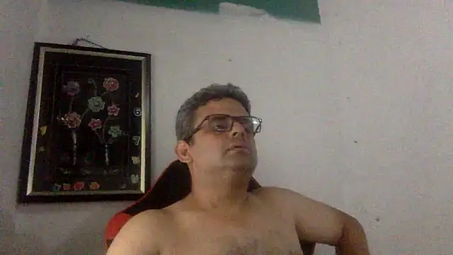 Katracho6969 online show from 04/15/26, 05:53