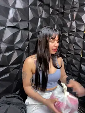 lil charme online show from 09/09/25, 10:09