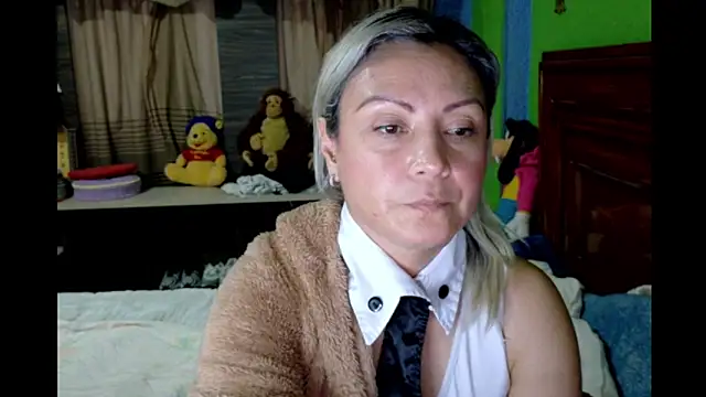  Charlize theron  online show from 02/22/26, 11:14