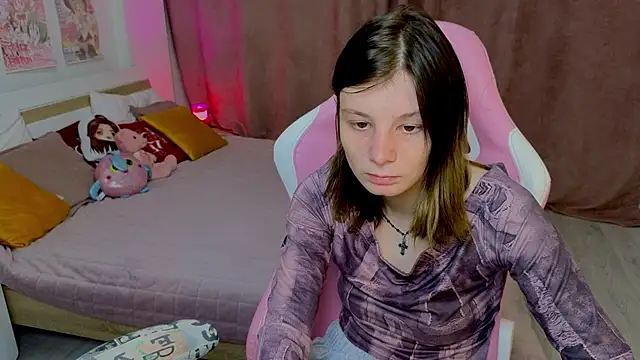EllinEverly online show from 07/09/26, 09:30