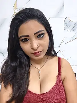 QUEEN-ADITI online show from 04/17/26, 06:11