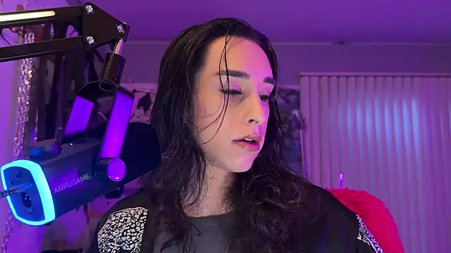 xoFrankie online show from 04/12/26, 01:32