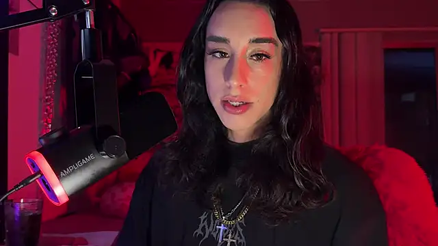 xoFrankie online show from 04/17/26, 02:36