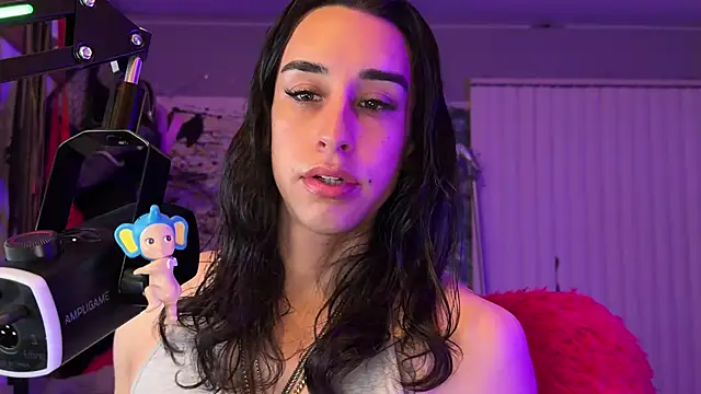 xoFrankie online show from 05/19/26, 03:24